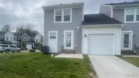 Exterior - 320 Newbridge Way, O'fallon, MO 63368 photo 2 of 2