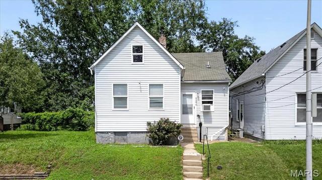 4107 Schiller Pl, Saint Louis, MO 63116