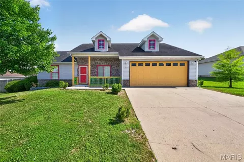 142 Kale Ct, Saint Robert, MO 65584