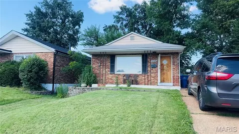 4049 Germania St, Saint Louis, MO 63116