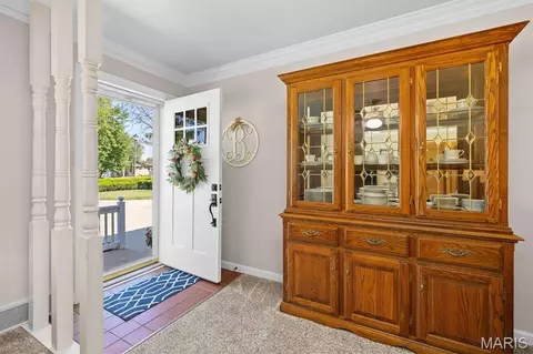 Entry Way - 112 Crest Haven Dr, Belleville, IL 62221 photo 1 of 1