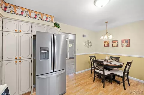 Dining - 112 Crest Haven Dr, Belleville, IL 62221 photo 1 of 2
