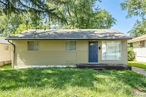 143 Roderick Dr, Saint Louis, MO 63137