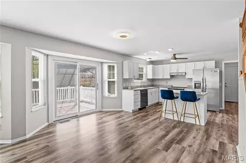 Kitchen - 7290 Picasso Dr, O'fallon, MO 63368 photo 2 of 4