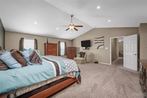 Bedroom - 103 Mackintosh Ln, O'fallon, MO 63368 photo 2 of 9