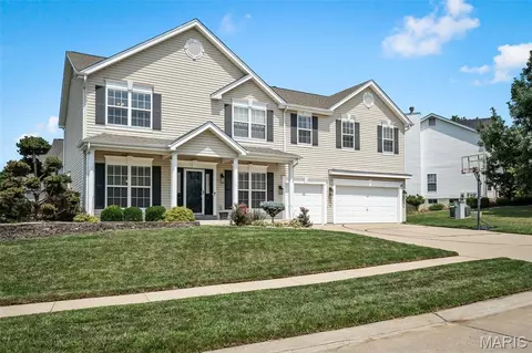 Exterior - 103 Mackintosh Ln, O'fallon, MO 63368 photo 3 of 9