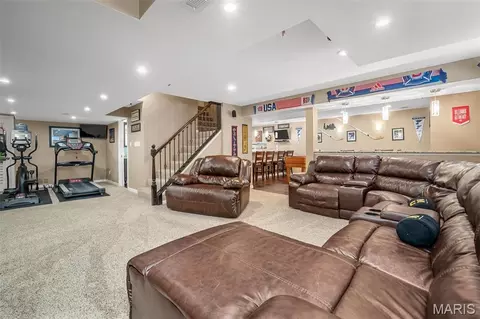 Living - 103 Mackintosh Ln, O'fallon, MO 63368 photo 6 of 6