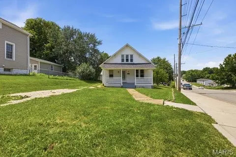 Other - 301 Macarthur St, Washington, MO 63090 photo 5 of 5