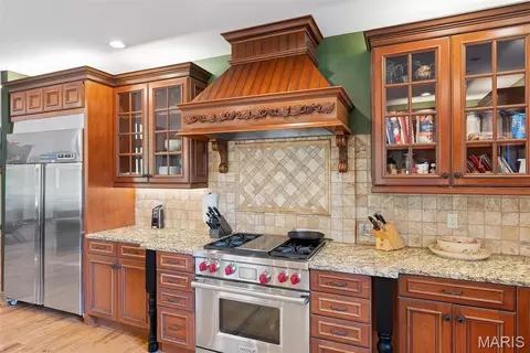 Kitchen - 3760 Bear Tooth Ln, Wildwood, MO 63069 photo 6 of 7