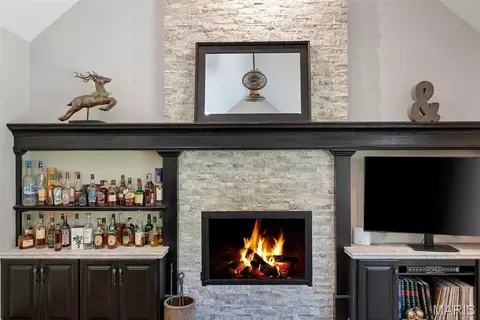 Living - 3760 Bear Tooth Ln, Wildwood, MO 63069 photo 3 of 6