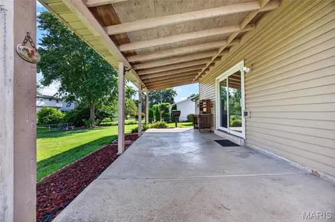 Exterior - 4116 Bridge Hampton Dr, Saint Charles, MO 63304 photo 7 of 17