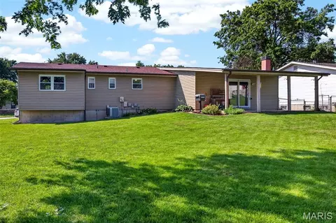 Exterior - 4116 Bridge Hampton Dr, Saint Charles, MO 63304 photo 15 of 17
