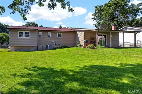 Exterior - 4116 Bridge Hampton Dr, Saint Charles, MO 63304 photo 12 of 17