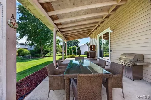 Exterior - 4116 Bridge Hampton Dr, Saint Charles, MO 63304 photo 8 of 17