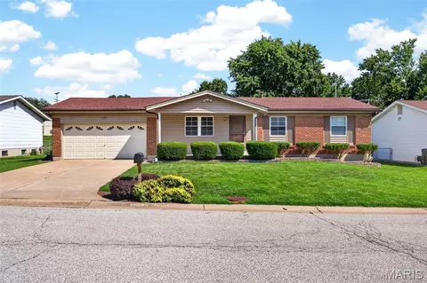 Exterior - 4116 Bridge Hampton Dr, Saint Charles, MO 63304 photo 3 of 17