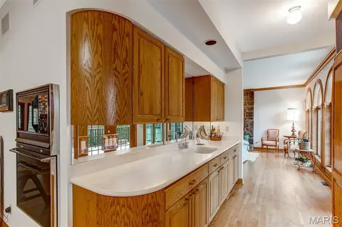 Kitchen - 1075 Eureka Rd, Eureka, MO 63025 photo 3 of 3