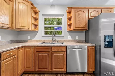 Kitchen - 1245 Denali Dr, Festus, MO 63028 photo 2 of 2