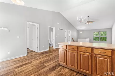 Entry Way - 1245 Denali Dr, Festus, MO 63028 photo 2 of 2
