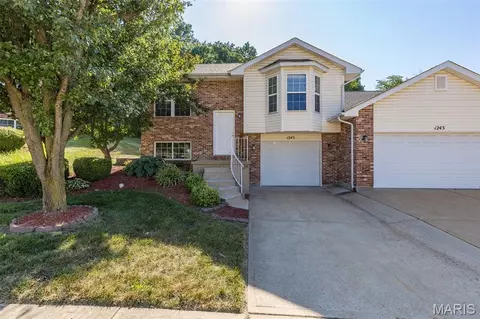 Exterior - 1245 Denali Dr, Festus, MO 63028 photo 2 of 5