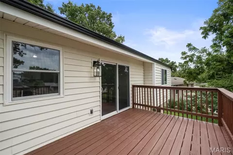 Exterior - 628 Hickory Knoll Ct, Ballwin, MO 63021 photo 10 of 10