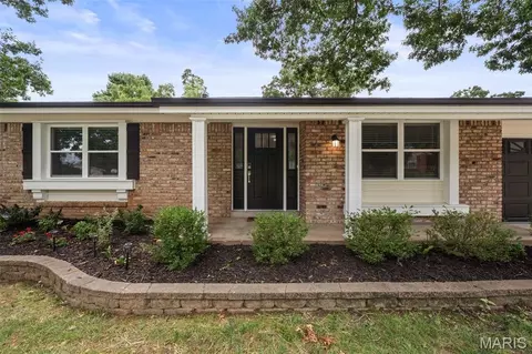 Exterior - 628 Hickory Knoll Ct, Ballwin, MO 63021 photo 3 of 10