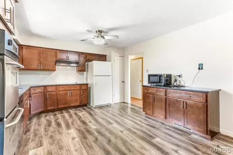 Kitchen - 336 Marilyn Dr, Arnold, MO 63010 photo 4 of 4