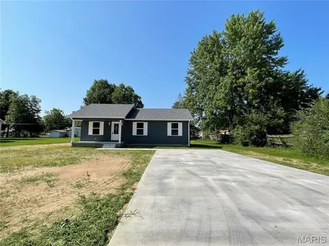 406 Tyler St, East Prairie, MO 63845