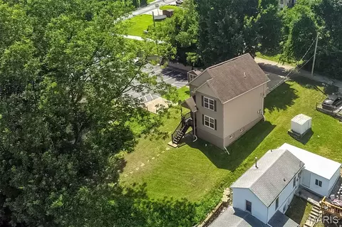 View/Area - 1319 N 4th St, Saint Charles, MO 63301 photo 1 of 2
