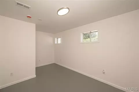 Bedroom - 1319 N 4th St, Saint Charles, MO 63301 photo 8 of 8