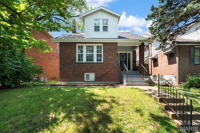 4604 Delor St, Saint Louis, MO 63116