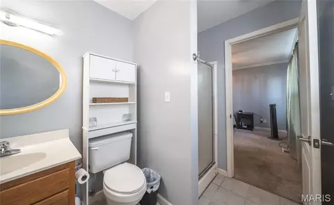 Bath - 221 Watson Rd, Sullivan, MO 63080 photo 1 of 3