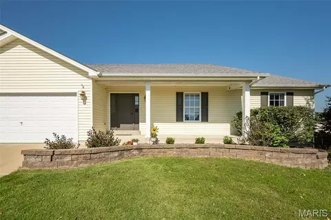 5 Thoroughbred Dr, Wright City, MO 63390 photo 2