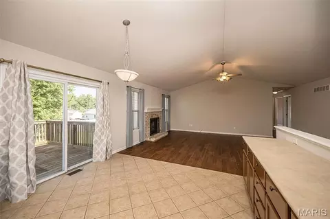 5 Thoroughbred Dr, Wright City, MO 63390 photo 12