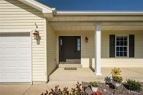 5 Thoroughbred Dr, Wright City, MO 63390 photo 3