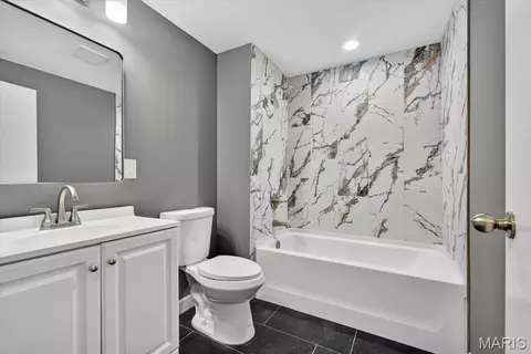 Bath - 1381 Pleasant Dr, Arnold, MO 63010 photo 1 of 2