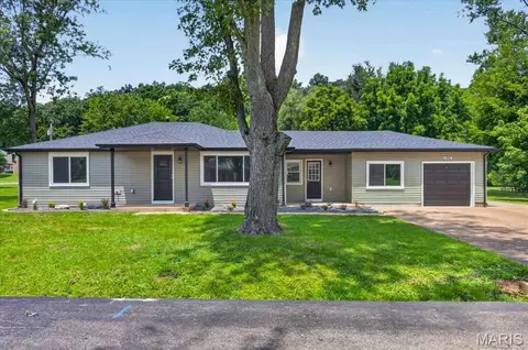 1381 Pleasant Dr, Arnold, MO 63010