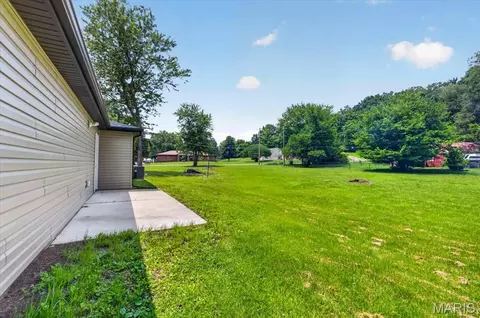 Exterior - 1381 Pleasant Dr, Arnold, MO 63010 photo 9 of 9