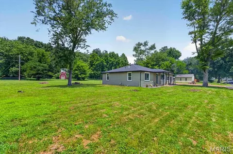 Exterior - 1381 Pleasant Dr, Arnold, MO 63010 photo 8 of 9