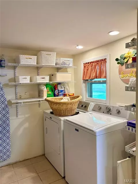 303 E Davidson Ave, Chaffee, MO 63740 photo 7