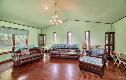 Living - 3851 Autumn Set Dr, Arnold, MO 63010 photo 1 of 4