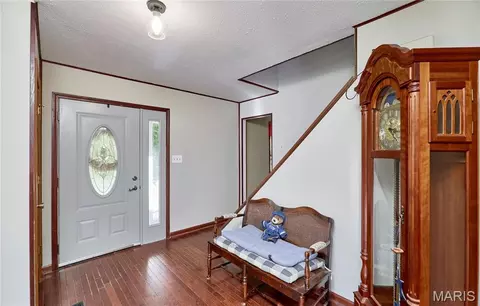 Entry Way - 3851 Autumn Set Dr, Arnold, MO 63010 photo 2 of 4