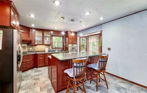Kitchen - 3851 Autumn Set Dr, Arnold, MO 63010 photo 4 of 8