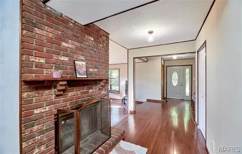 Entry Way - 3851 Autumn Set Dr, Arnold, MO 63010 photo 4 of 4