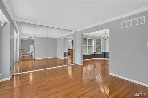 Living - 238 Westridge Parc Ln, Ellisville, MO 63021 photo 1 of 8