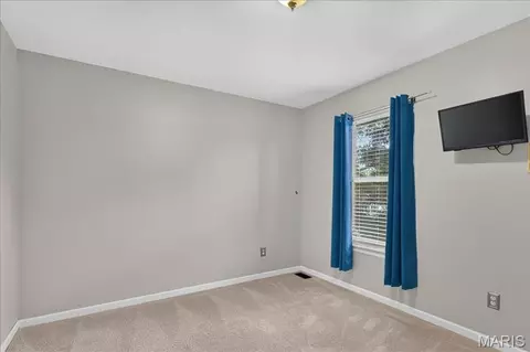 Bedroom - 238 Westridge Parc Ln, Ellisville, MO 63021 photo 4 of 5