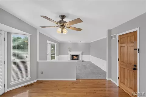 Living - 238 Westridge Parc Ln, Ellisville, MO 63021 photo 5 of 8