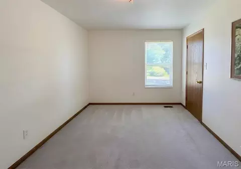 Bedroom - 8468 Marko Dr, Cedar Hill, MO 63016 photo 3 of 6