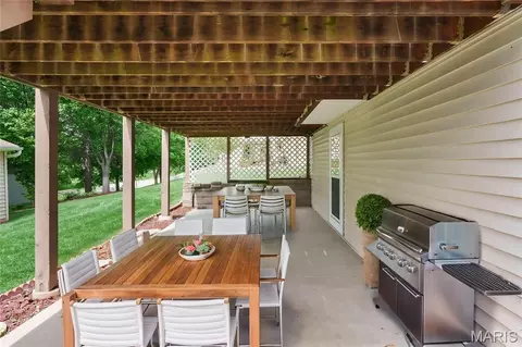 Exterior - 1848 Summitview Dr, Saint Charles, MO 63303 photo 7 of 11