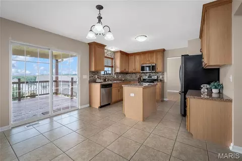 Kitchen - 672 Berrywine Ln, Arnold, MO 63010 photo 1 of 4