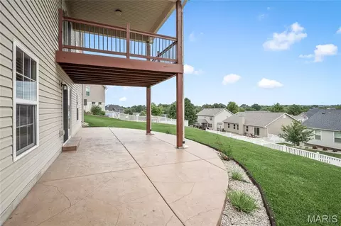 Exterior - 672 Berrywine Ln, Arnold, MO 63010 photo 3 of 5